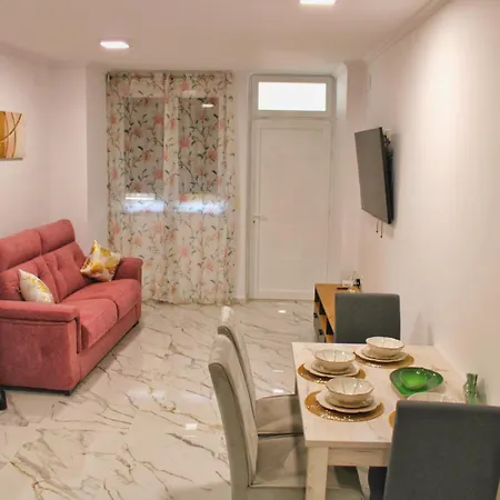 Nuevo Primera Linea Playa Y Piscina Wifi Calp