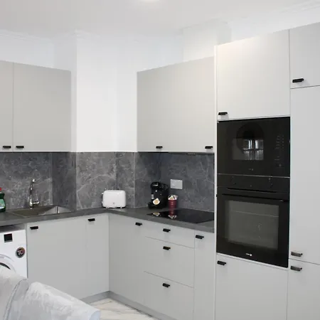 Nuevo Primera Linea Playa Y Piscina Wifi Apartamento