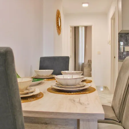 Nuevo Primera Linea Playa Y Piscina Wifi Apartamento *